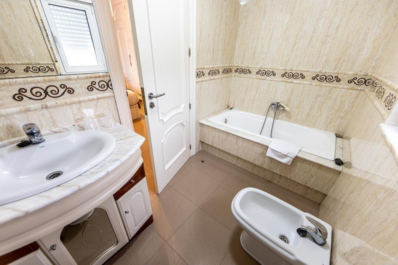 Apartamento Ponte Camarinas Exterior photo